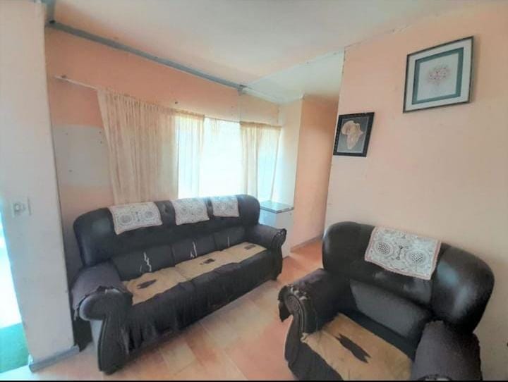  Bedroom Property for Sale in Eastridge Western Cape